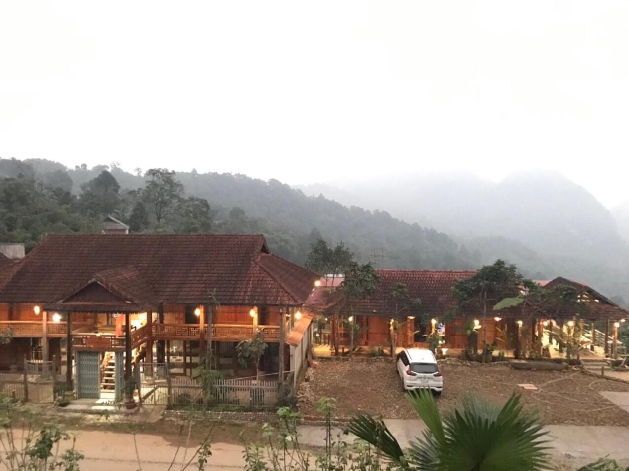Huong Ba Thuoc Oh Pu Luong Homestay מראה חיצוני תמונה
